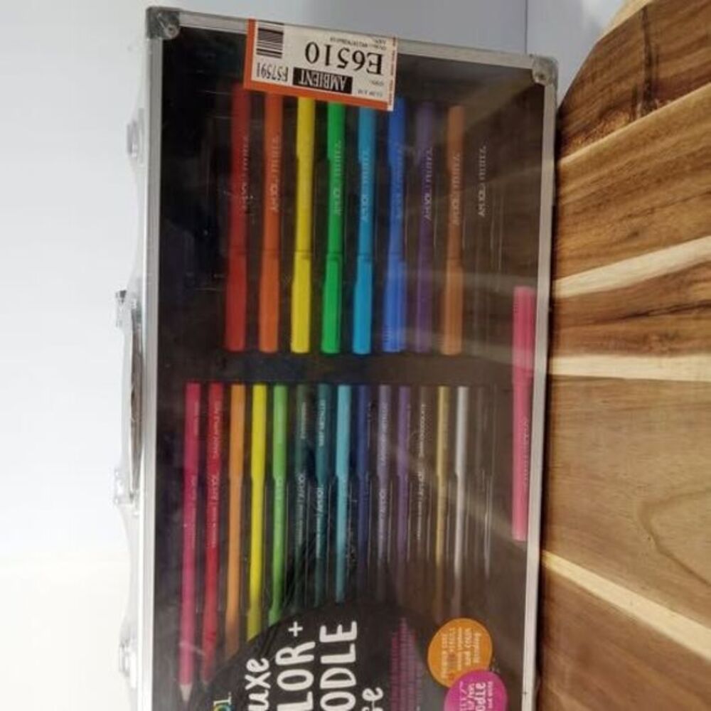 Art 101 Deluxe Color + Doodle Case